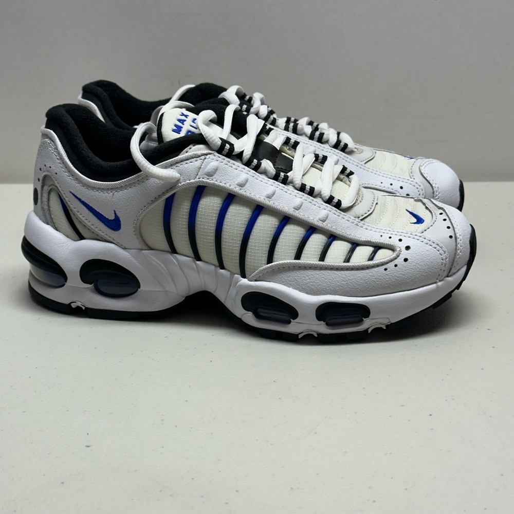 Nike Air Max Tailwind 4 White Classic Blue Size 5Y Shoes AQ2567-105
